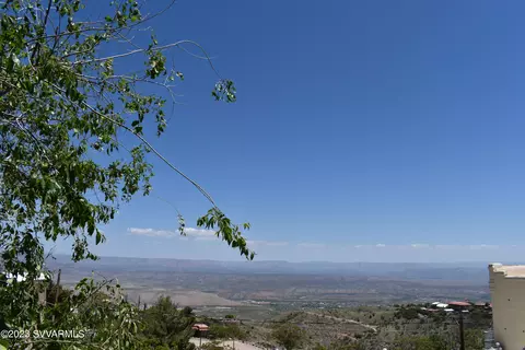 414 Clark St, Jerome, AZ 86331 photo 3