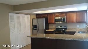 2867 E Fairmount Ave, Phoenix, AZ 85016 photo 4