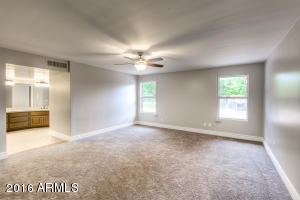 1001 El Freda Rd, Tempe, AZ 85284 photo 18