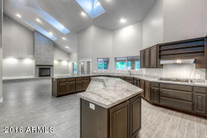 1001 El Freda Rd, Tempe, AZ 85284 photo 15