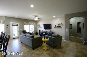 2825 E Baars Ct, Gilbert, AZ 85297 photo 3