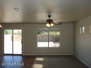 1817 S 63rd Dr, Phoenix, AZ 85043 photo 5