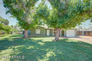 3423 N 35th Pl, Phoenix, AZ 85018 photo 2