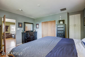 3423 N 35th Pl, Phoenix, AZ 85018 photo 17