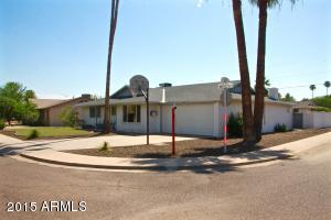 3901 E Mercer Ln, Phoenix, AZ 85028 photo 4