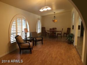 210 E Waltann Ln, Phoenix, AZ 85022 photo 5