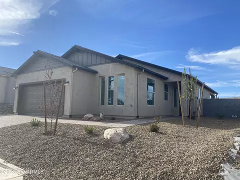 358 Malachite Dr, Clarkdale, AZ 86324