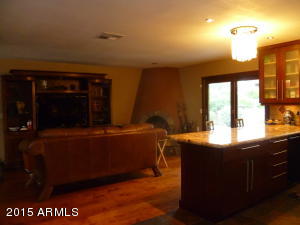 802 E Caribbean Ln, Phoenix, AZ 85022 photo 7