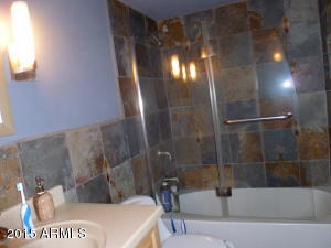 802 E Caribbean Ln, Phoenix, AZ 85022 photo 14