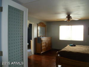 802 E Caribbean Ln, Phoenix, AZ 85022 photo 10