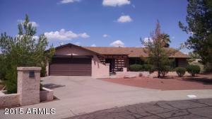 802 E Caribbean Ln, Phoenix, AZ 85022 photo 2