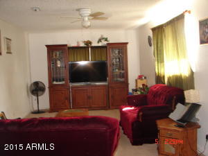 402 S Thunderbird Dr, Apache Junction, AZ 85120 photo 2