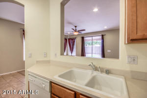 4231 E Oxford Ln, Gilbert, AZ 85295 photo 9