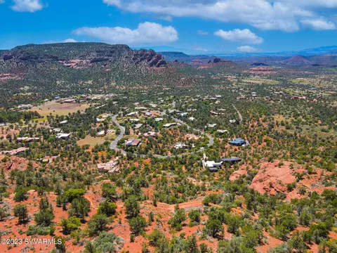 235 S Highland Dr, Sedona, AZ 86351