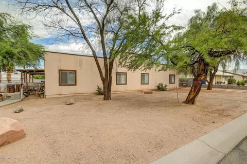 526 E Montebello Ave, Apache Junction, AZ 85119 photo 3