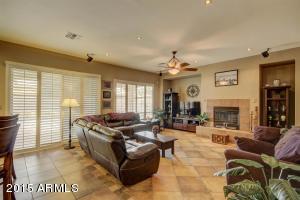 1328 E Canary Dr, Gilbert, AZ 85297 photo 11