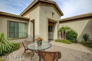 1328 E Canary Dr, Gilbert, AZ 85297 photo 5