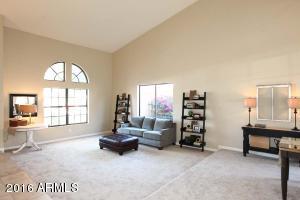 1009 W Peninsula Dr, Gilbert, AZ 85233 photo 8