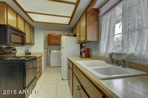 3529 E Amelia Ave, Phoenix, AZ 85018 photo 8