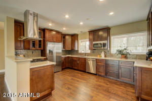 5443 E Verde Ln, Phoenix, AZ 85018 photo 3