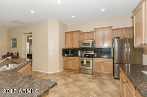 4452 E Carob Dr, Gilbert, AZ 85298 photo 7