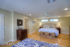 330 E Belmont Ave, Phoenix, AZ 85020 photo 8