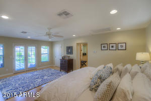 330 E Belmont Ave, Phoenix, AZ 85020 photo 9