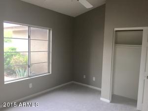 3910 E Windsong Dr, Phoenix, AZ 85048 photo 1