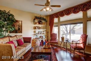 2714 E Hillery Dr, Phoenix, AZ 85032 photo 4
