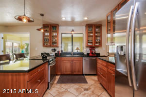 3405 E Carol Cir, Phoenix, AZ 85028 photo 8