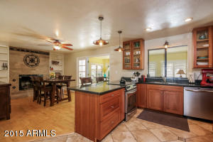 3405 E Carol Cir, Phoenix, AZ 85028 photo 7