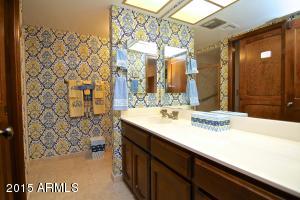 5750 N Echo Canyon Cir, Phoenix, AZ 85018 photo 29