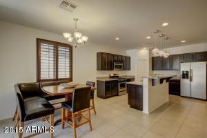 2912 E Meadowview Dr, Gilbert, AZ 85298 photo 4