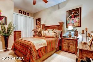4488 E Thomas Rd #1042, Phoenix, AZ 85018 photo 15