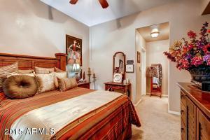 4488 E Thomas Rd #1042, Phoenix, AZ 85018 photo 16