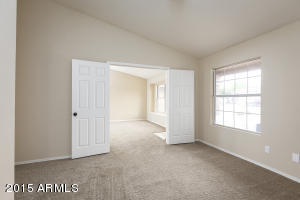 434 W Smoke Tree Rd, Gilbert, AZ 85233 photo 9