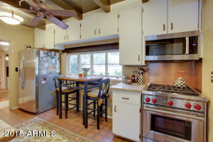 345 E Catalina Dr, Phoenix, AZ 85012 photo 8