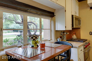 345 E Catalina Dr, Phoenix, AZ 85012 photo 9