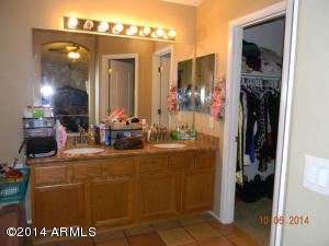1022 E Linda Ln, Gilbert, AZ 85234 photo 6