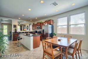 4707 S Twinleaf Dr, Gilbert, AZ 85297 photo 6