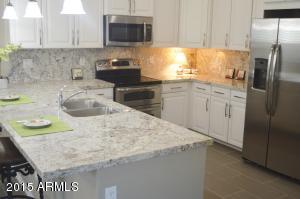 1553 E Goldcrest St, Gilbert, AZ 85297 photo 4