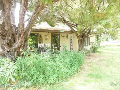 1226 S Canal Cir, Camp Verde, AZ 86322