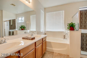 4127 E Santa Fe Ln, Gilbert, AZ 85297 photo 23