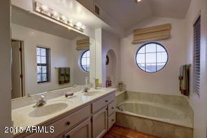 3334 E Clark Rd, Phoenix, AZ 85050 photo 26
