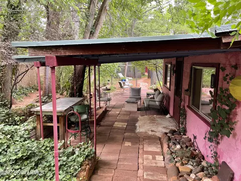 25 New Castle Ln, Sedona, AZ 86336