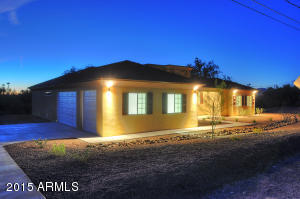 40 S Sixshooter Rd, Apache Junction, AZ 85119 photo 1