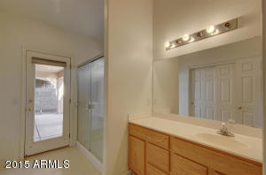 2287 E Robin Ln, Gilbert, AZ 85296 photo 25