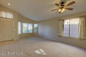2287 E Robin Ln, Gilbert, AZ 85296 photo 6
