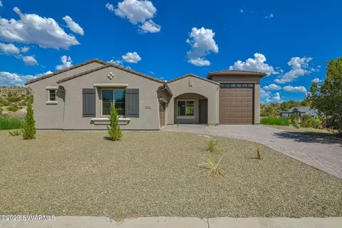 6095 N Compton Pl, Rimrock, AZ 86335