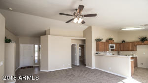 1707 S Cardinal Dr, Apache Junction, AZ 85120 photo 2